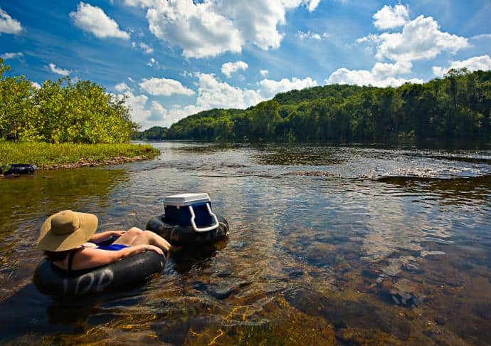 summer tubing down river in charlottesville va